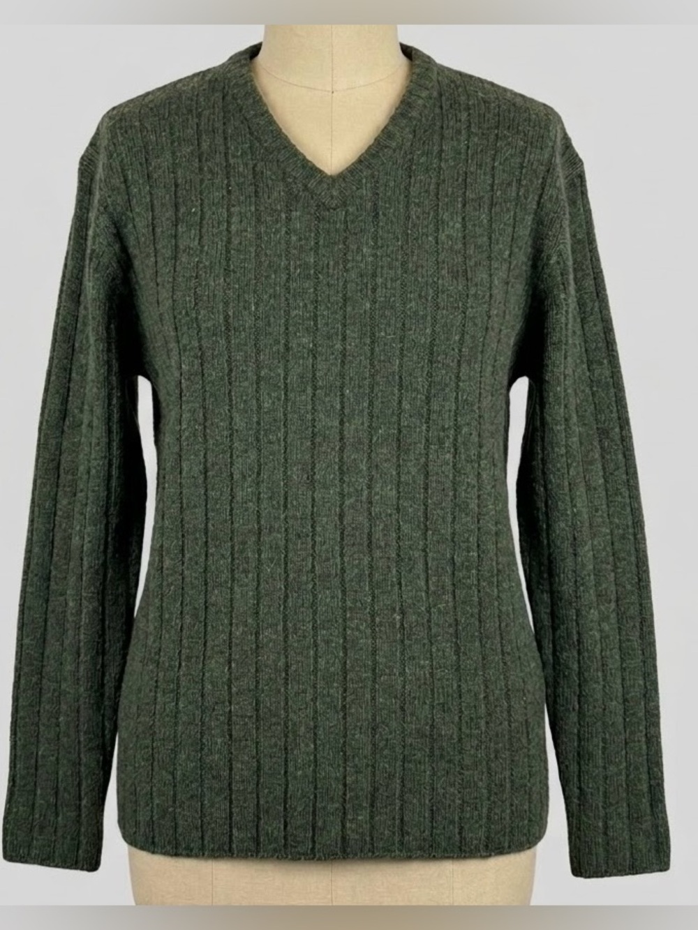 Vintage Sears Classics 100% Wool V Neck Sweater Green Mens 40 Medium Ribbed Knit